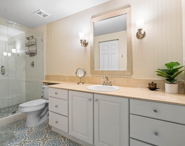 11770 St Andrews Place - Photo Thumbnail 14