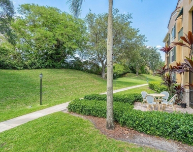 11770 St Andrews Place - Photo Thumbnail 20