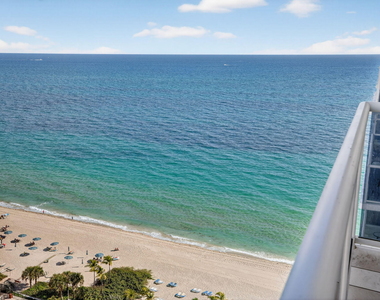 3900 Galt Ocean Drive - Photo Thumbnail 20