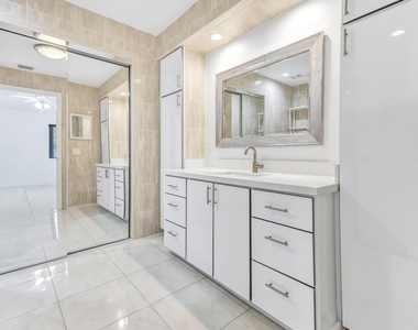 9130 Vineland Court - Photo Thumbnail 21