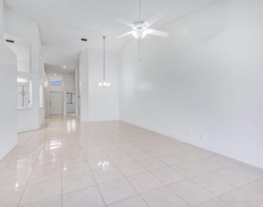 9130 Vineland Court - Photo Thumbnail 39