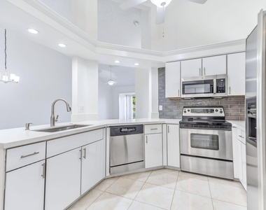 9130 Vineland Court - Photo Thumbnail 5