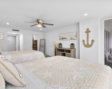 4020 Galt Ocean Drive - Photo Thumbnail 12