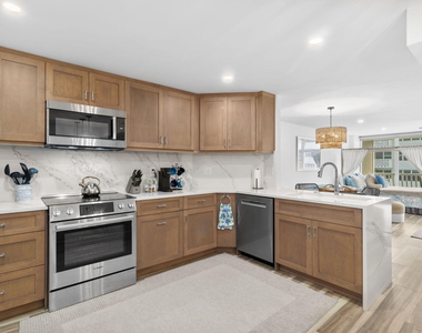 4020 Galt Ocean Drive - Photo Thumbnail 7