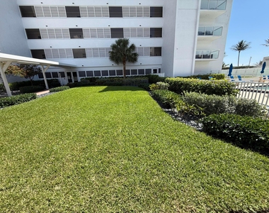 2909 S Ocean Boulevard - Photo Thumbnail 1
