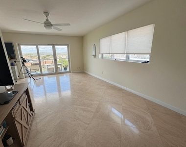 2909 S Ocean Boulevard - Photo Thumbnail 8