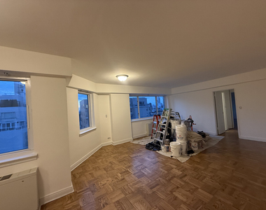 200 East 71st Street - Photo Thumbnail 8