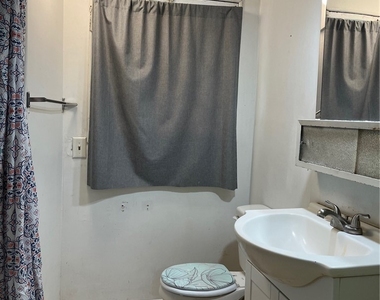 16242 Grand - Photo Thumbnail 17