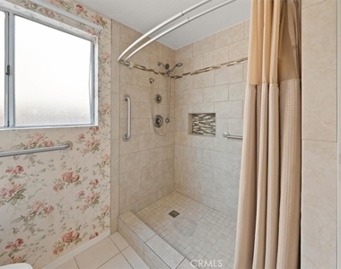 19100 Castlebay Lane - Photo Thumbnail 40