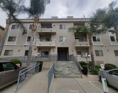 10849 Fruitland Drive - Photo Thumbnail 7