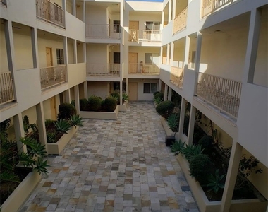 10849 Fruitland Drive - Photo Thumbnail 8