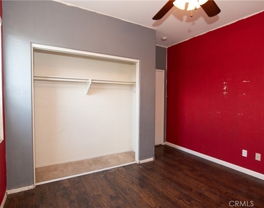 619 W Avenue H13 - Photo Thumbnail 54