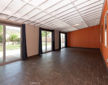 619 W Avenue H13 - Photo Thumbnail 42
