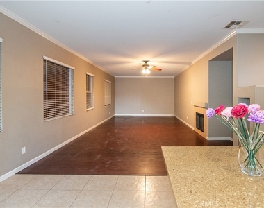 619 W Avenue H13 - Photo Thumbnail 28