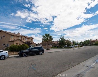 619 W Avenue H13 - Photo Thumbnail 55