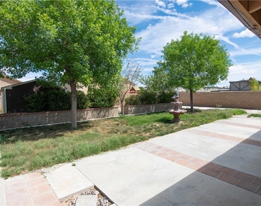 619 W Avenue H13 - Photo Thumbnail 51