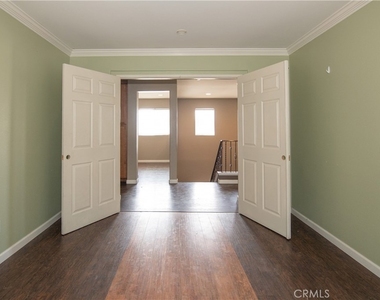 619 W Avenue H13 - Photo Thumbnail 13