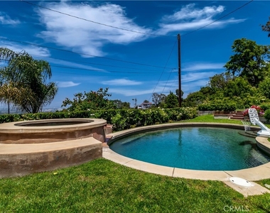 3546 Berry Drive - Photo Thumbnail 37