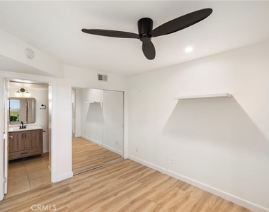 1056 Calle Del Cerro - Photo Thumbnail 10