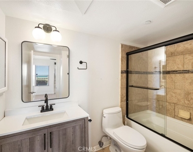 1056 Calle Del Cerro - Photo Thumbnail 11
