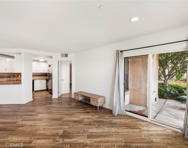 1056 Calle Del Cerro - Photo Thumbnail 6