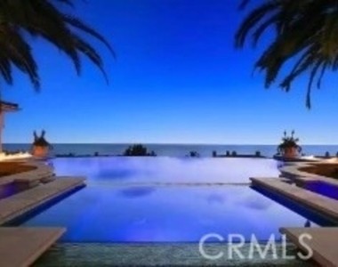 4 Mystique - Photo Thumbnail 8