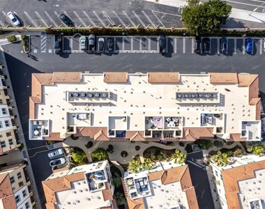 3318 Doheny Way - Photo Thumbnail 39