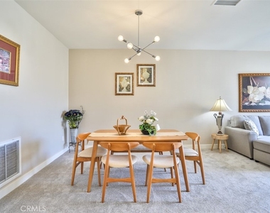 3318 Doheny Way - Photo Thumbnail 11