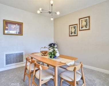 3318 Doheny Way - Photo Thumbnail 7