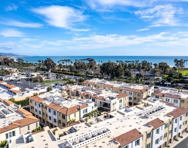 3318 Doheny Way - Photo Thumbnail 36