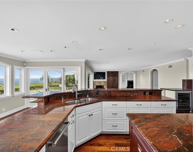 49 Cambria - Photo Thumbnail 16