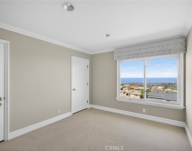 49 Cambria - Photo Thumbnail 43
