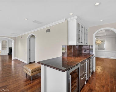49 Cambria - Photo Thumbnail 18