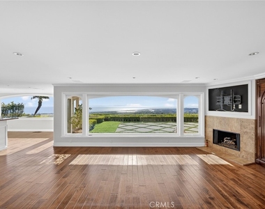 49 Cambria - Photo Thumbnail 8
