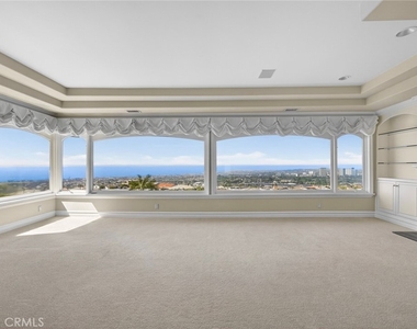 49 Cambria - Photo Thumbnail 30