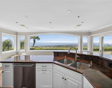 49 Cambria - Photo Thumbnail 15