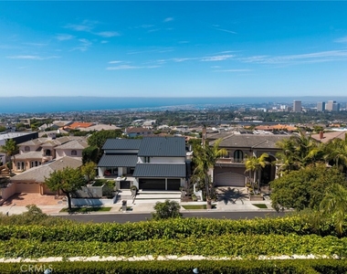 49 Cambria - Photo Thumbnail 61