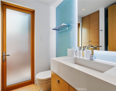 1509 E Bay Avenue - Photo Thumbnail 22