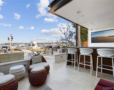 1509 E Bay Avenue - Photo Thumbnail 4