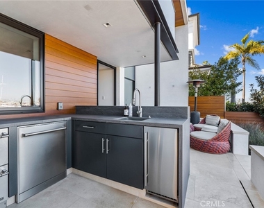 1509 E Bay Avenue - Photo Thumbnail 27