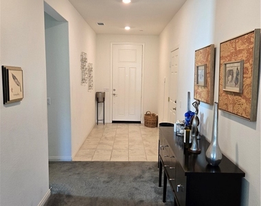 7900 Raincross Court - Photo Thumbnail 14