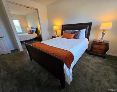 7900 Raincross Court - Photo Thumbnail 5
