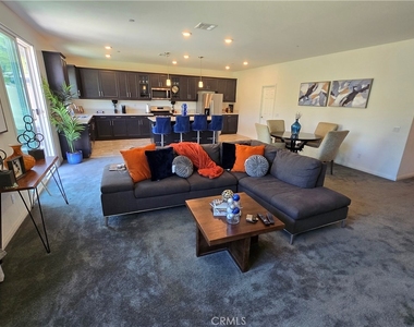 7900 Raincross Court - Photo Thumbnail 17