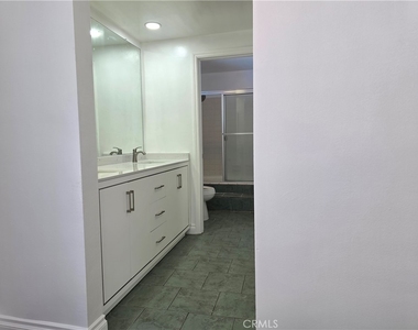 18507 Brasilia Drive - Photo Thumbnail 13