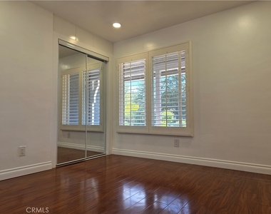 18507 Brasilia Drive - Photo Thumbnail 8