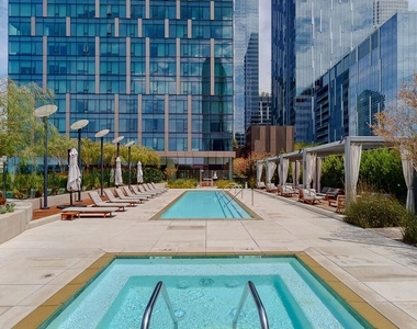 889 Francisco Street - Photo Thumbnail 42
