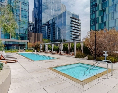 889 Francisco Street - Photo Thumbnail 41