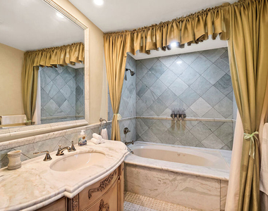 6138 Maryland Drive - Photo Thumbnail 15