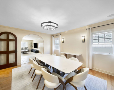 6138 Maryland Drive - Photo Thumbnail 10