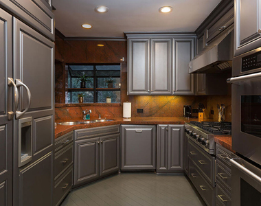 1733 Sunset Plaza Drive - Photo Thumbnail 18
